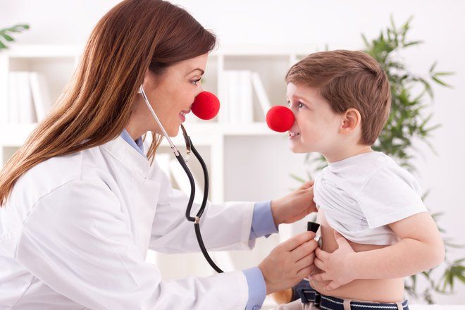 Маме на заметку: план посещения детских врачей от рождения до года