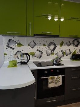 Наша первая, новенькая кухня! Наша первая, новенькая кухня!