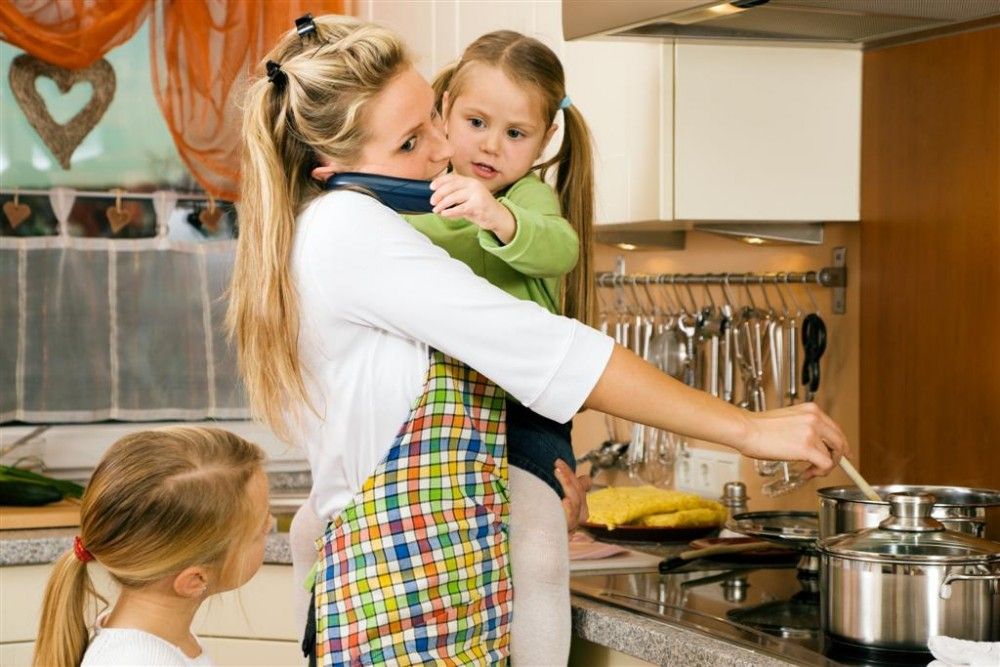 В помощь маме-домохозяйке: как не разбиться о быт