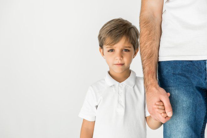 Монолог мамы: «Я жалею, что отказалась от сына ради мужа»