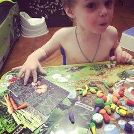 Игра в напёрстки Игра в напёрстки