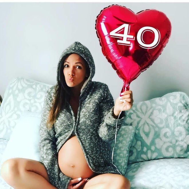 © Instagram  @pregnancyphotoshoot